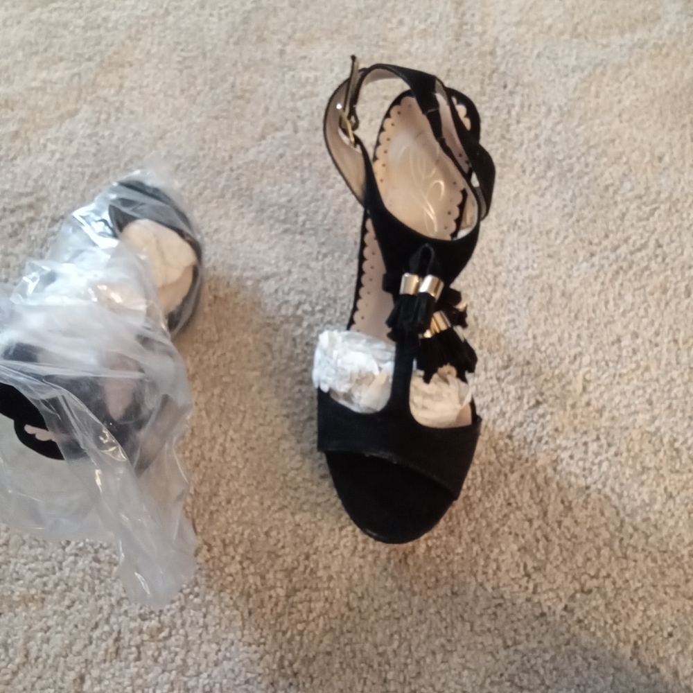 Elegant Black Women's Sandals